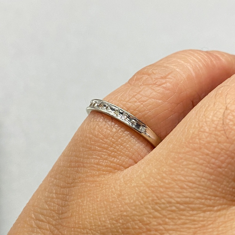 10K White Gold Round Diamond Wedding Anniversary Stackable Band Ring‎ Size 7 - Picture 6 of 10